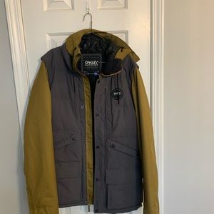 Mens Oakley biozone Snow boarding coat